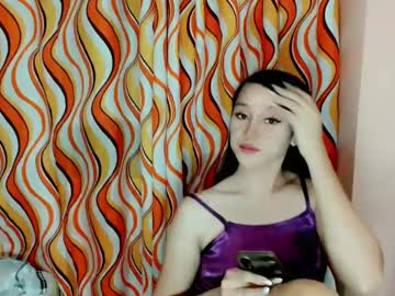 Mea_Mm19 Chaturbate stream image from March 31, 2025