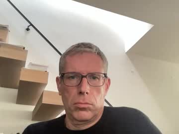 Choupipat1 Chaturbate stream image from March 31, 2025