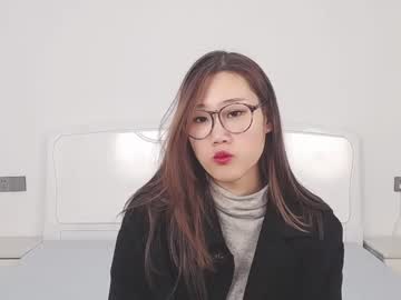Cornelia11 Chaturbate stream image from March 31, 2025