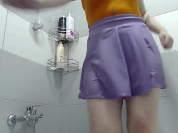 Goldenpeach__ stream image from March 31, 2025