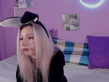 Scarlettwell Chaturbate stream image from March 31, 2025