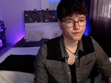 Sophie_Ross1 Chaturbate stream image from March 31, 2025