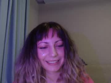 Lili_Orange_Juice Chaturbate stream image from March 31, 2025