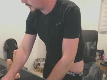 Straponloverboy Chaturbate stream image from March 31, 2025