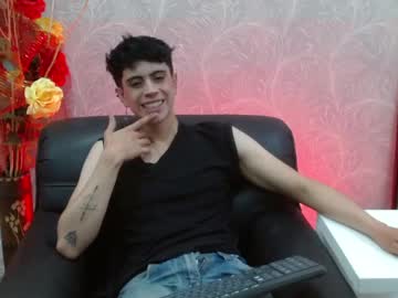 Star_Boyx Chaturbate stream image from March 31, 2025