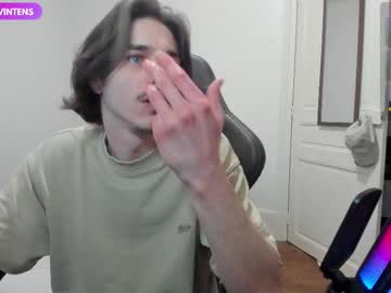 Xavintens Chaturbate stream image from March 31, 2025