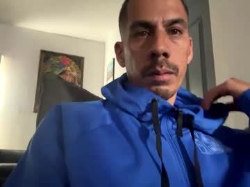 Californialife805 Chaturbate stream image from March 31, 2025