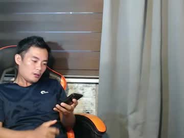 Naughty_Newt Chaturbate stream image from March 31, 2025
