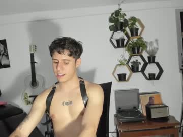 Antonnello_ Chaturbate stream image from March 31, 2025