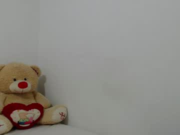 Eileenmost Chaturbate stream image from March 31, 2025