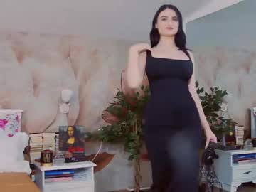 Bustysandra Chaturbate stream image from April 01, 2025