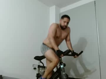 Modelostchat Chaturbate stream image from April 01, 2025