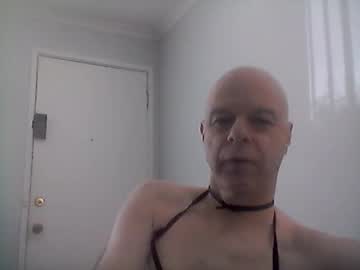 Rooboy55 Chaturbate stream image from April 01, 2025