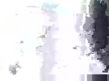 Whitedood432 Chaturbate stream image from April 01, 2025