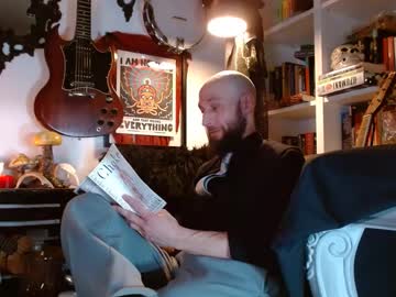 Bendremington Chaturbate stream image from April 01, 2025
