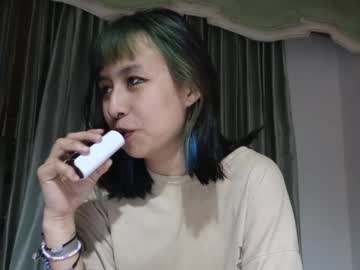 Jinnxxx_ Chaturbate stream image from April 01, 2025