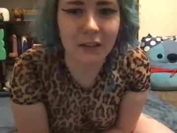 Burberryfarie Chaturbate stream image from April 01, 2025