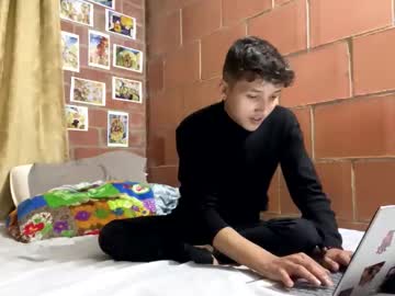 Ares_And_Thiago Chaturbate stream image from April 01, 2025