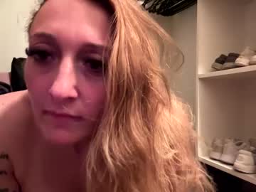 Daisey_Girl28 Chaturbate stream image from April 01, 2025