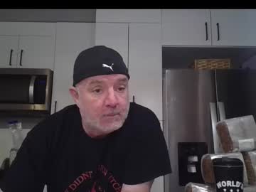 Shroomshow Chaturbate stream image from April 01, 2025