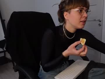 Jane_Dollyy Chaturbate stream image from April 01, 2025
