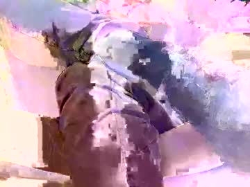Manlyfoot Chaturbate stream image from April 01, 2025