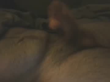 Mythichoodie Chaturbate stream image from April 01, 2025