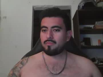 Roberts77i Chaturbate stream image from April 01, 2025