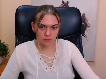 Velvetrose_ Chaturbate stream image from April 01, 2025
