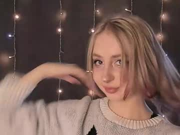 Erlenedrewett Chaturbate stream image from April 01, 2025