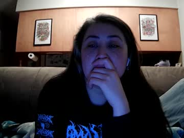 Flutterbyfaye Chaturbate stream image from April 01, 2025