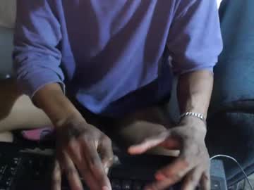 Leeguy_Hugedick Chaturbate stream image from April 01, 2025