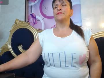Karito_Mature17 Chaturbate stream image from April 01, 2025