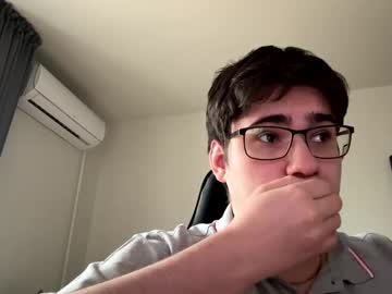 Cloveenjoyer Chaturbate stream image from April 01, 2025