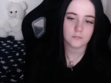 Sweet_My_Dream Chaturbate stream image from April 01, 2025