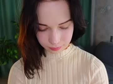 Synnovebrabson Chaturbate stream image from April 01, 2025