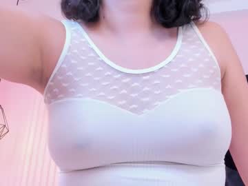 Chloe_Selene Chaturbate stream image from April 01, 2025
