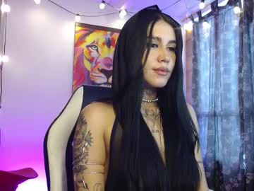 Korolovaa Chaturbate stream image from April 01, 2025