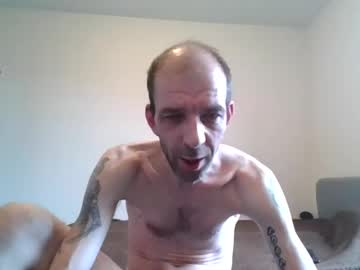 Lrganfat Chaturbate stream image from April 01, 2025