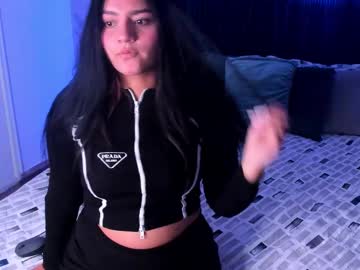 Nicole_Vscontiin Chaturbate stream image from April 01, 2025