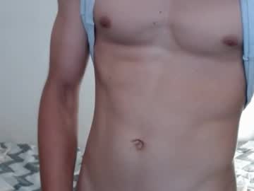 Hot_Fox_Boy2 Chaturbate stream image from April 01, 2025