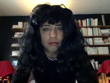 Ladysissysex Chaturbate stream image from April 01, 2025