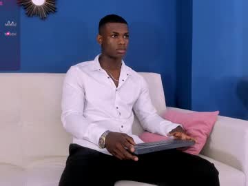 Latin_Naight Chaturbate stream image from April 01, 2025