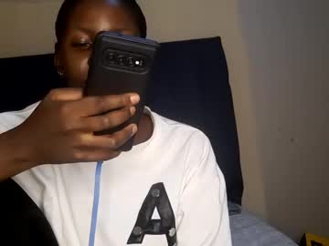 Sexxynuchi Chaturbate stream image from April 01, 2025