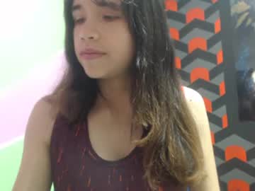 Zoe_Barby Chaturbate stream image from April 01, 2025