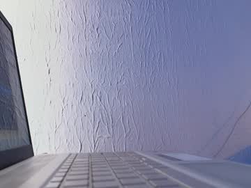 Bastian_Greyy Chaturbate stream image from April 01, 2025