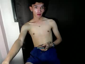 Urasian_John18 Chaturbate stream image from April 01, 2025