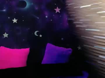 Cristaldeleons Chaturbate stream image from April 01, 2025