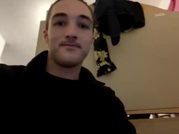 Ganjagodx Chaturbate stream image from April 01, 2025