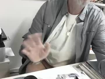 Proplan Chaturbate stream image from April 01, 2025
